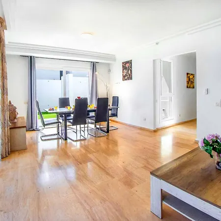 Farfara * أذيخي