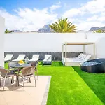 Farfara Villa *